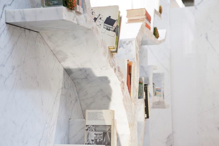 SAGEVAN MARMI Настенный книжный шкаф из скульптурного мрамора Marble experience sun-id-1465109 - Вид №2