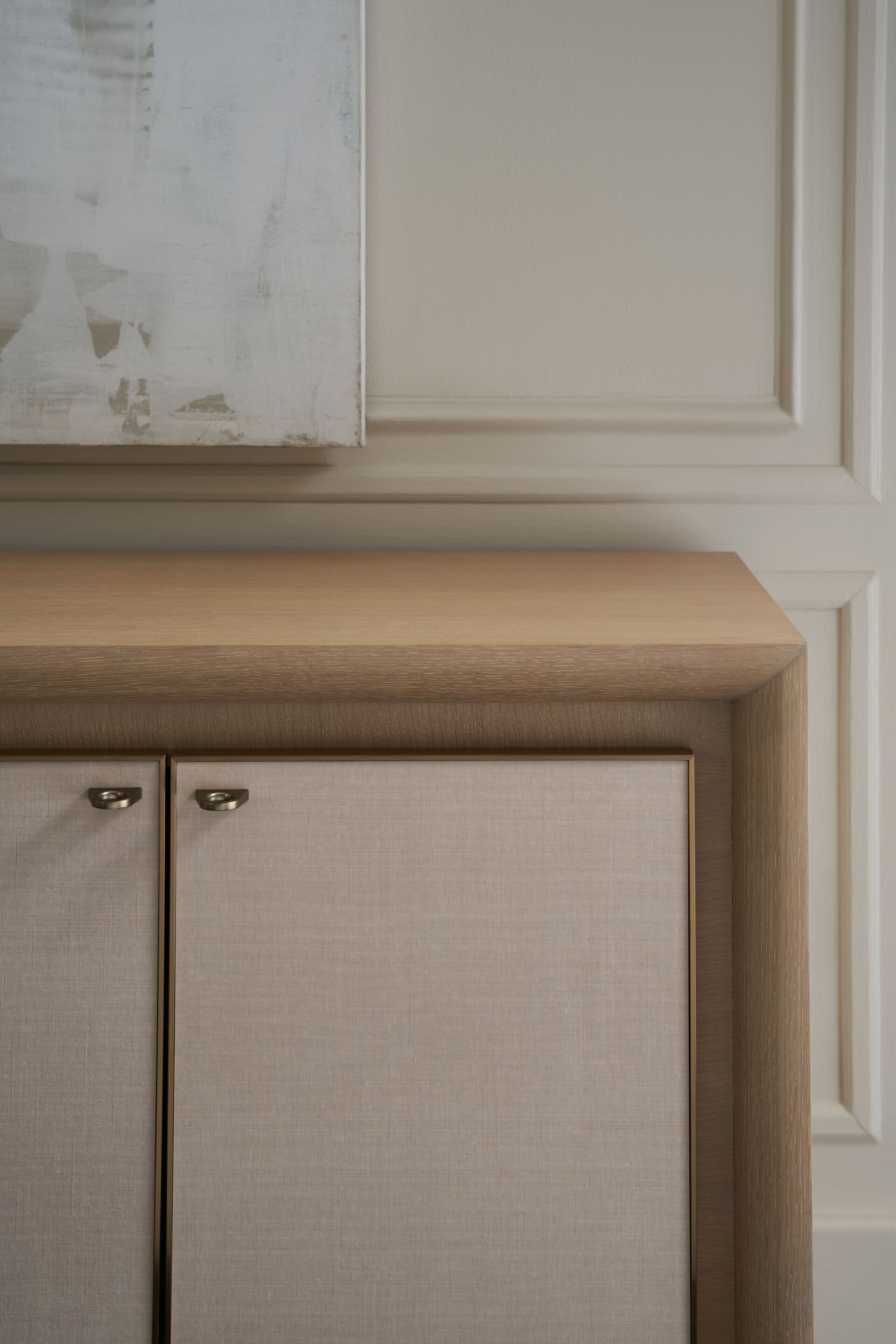 Шкаф из дуба с распашными дверями Caracole Unity ARCH-00123512 - Вид №2