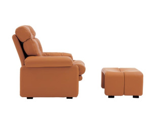 Кресло с подставкой для ног