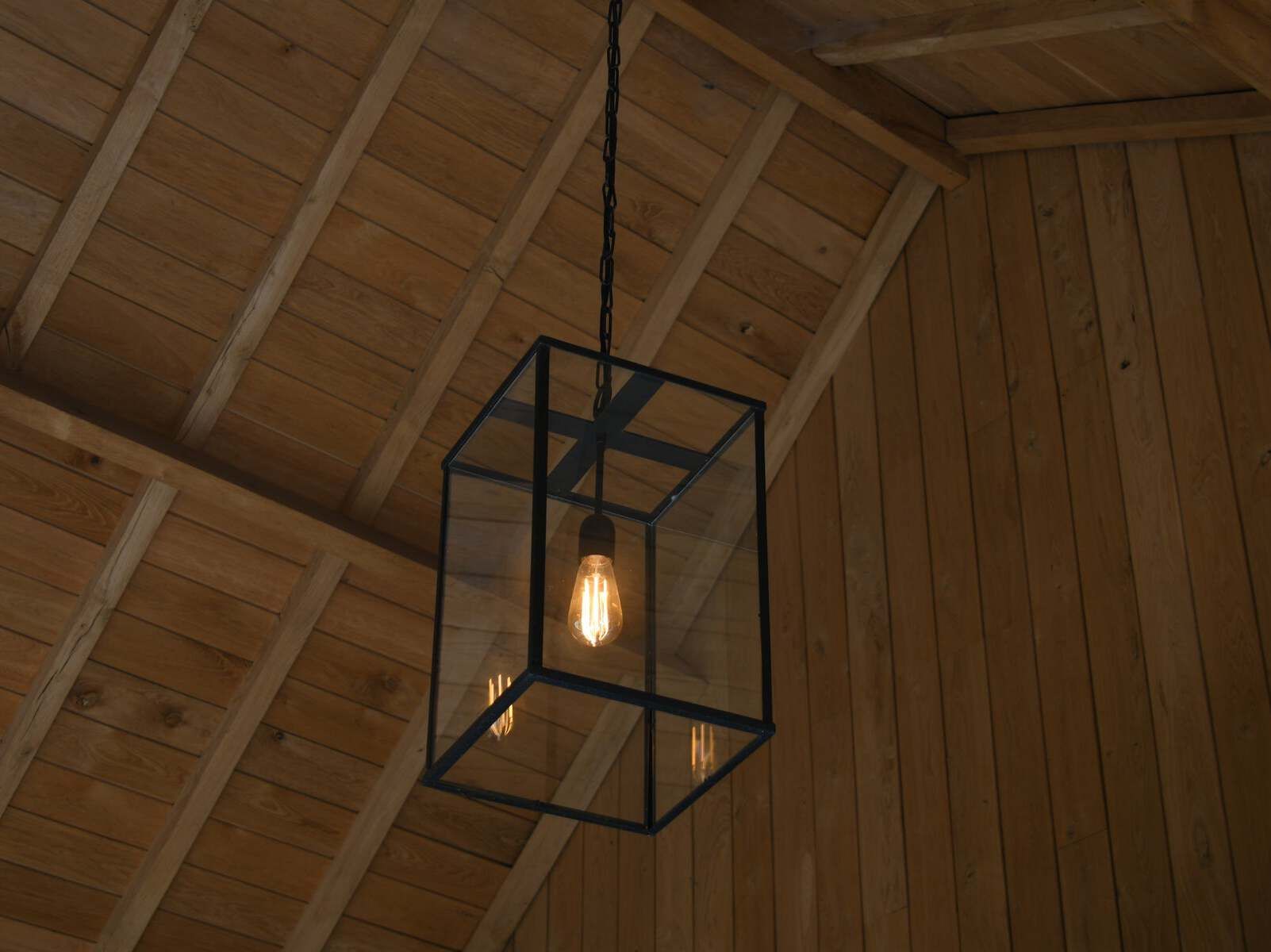 Латунный светодиодный подвесной светильник Authentage Lighting Vitrine ARCH-00072409 - Вид №1