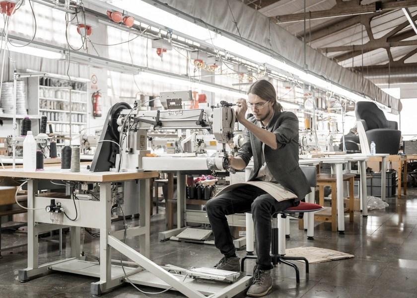 BD Barcelona Design Мягкое кожаное кресло Couture sun-id-1402528 - Вид №11