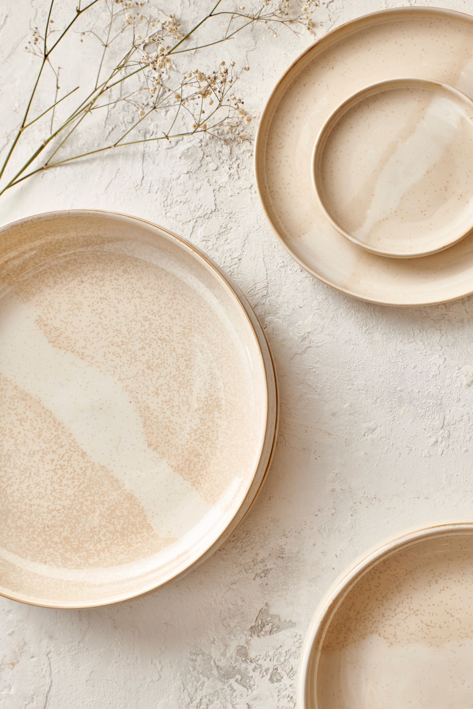 Круглая фарфоровая десертная тарелка POMAX Nougat ARCH-00084333 - Вид №5