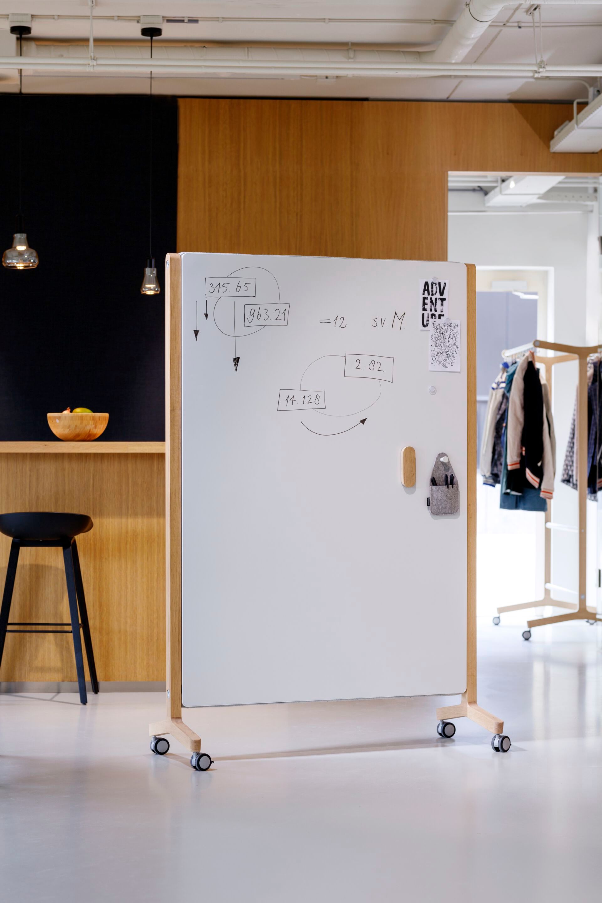 Эмалированная стальная офисная доска с колесами Cascando Round20 ARCH-00089396 - Вид №4