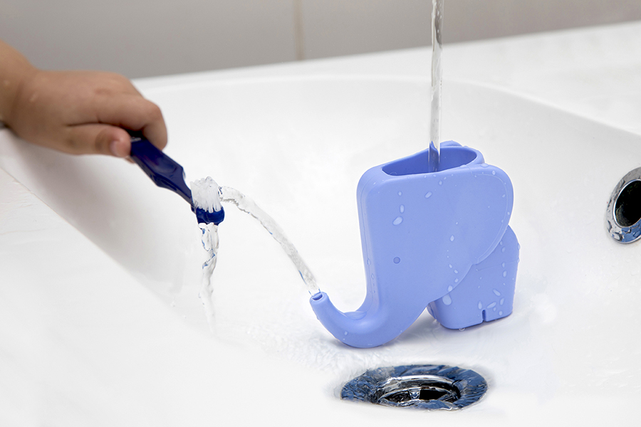 PE619 Емкость для ополаскивания рта jumbo jr. голубая Peleg Design  - Вид №7