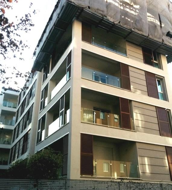 ALUSCALAE Вертикальная балюстрада из алюминия со стеклянным заполнением sun-id-1418657 - Вид №3