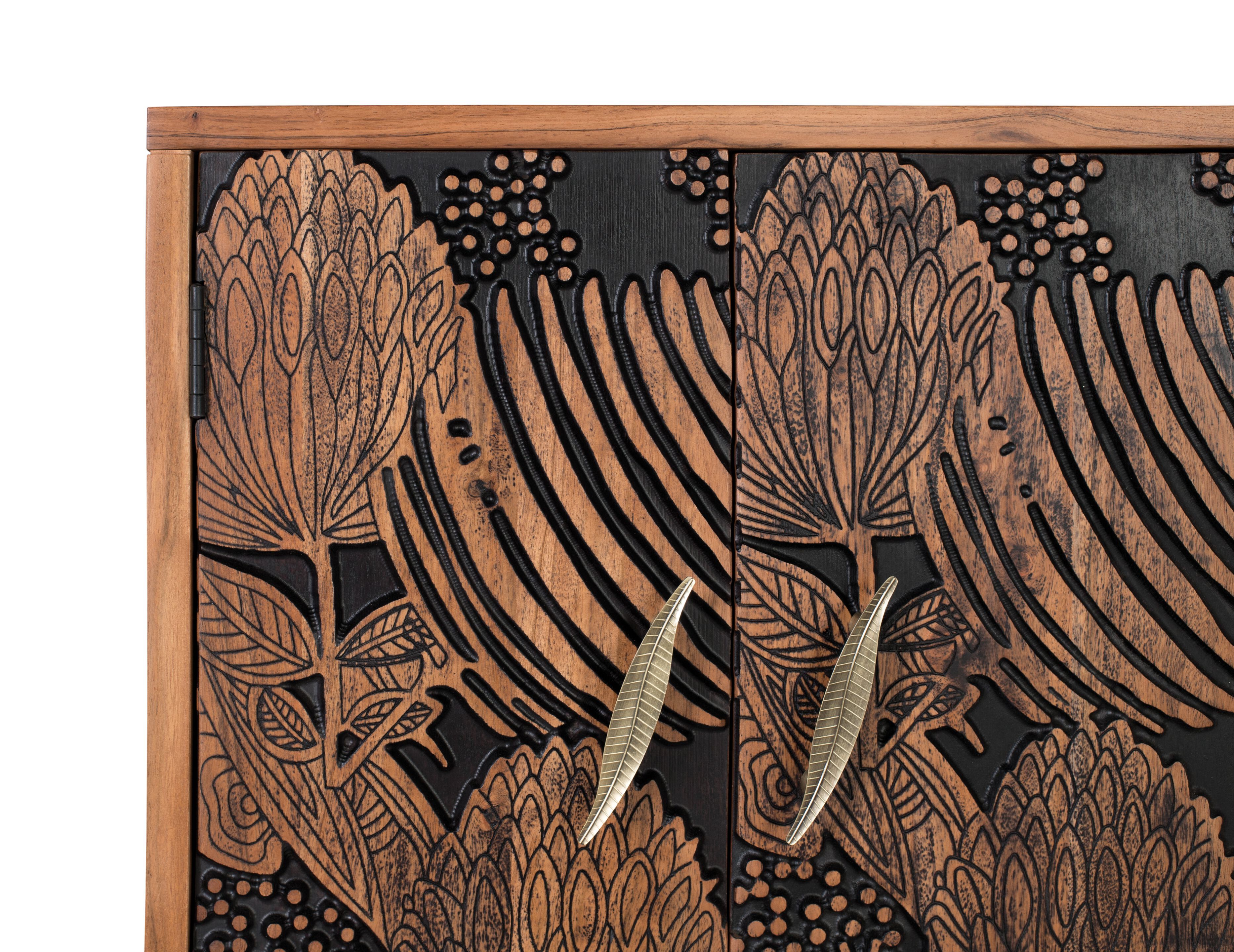 Шкаф из акации с распашными дверцами и ящиками Giner y Colomer Tropicana ARCH-00094096 - Вид №2