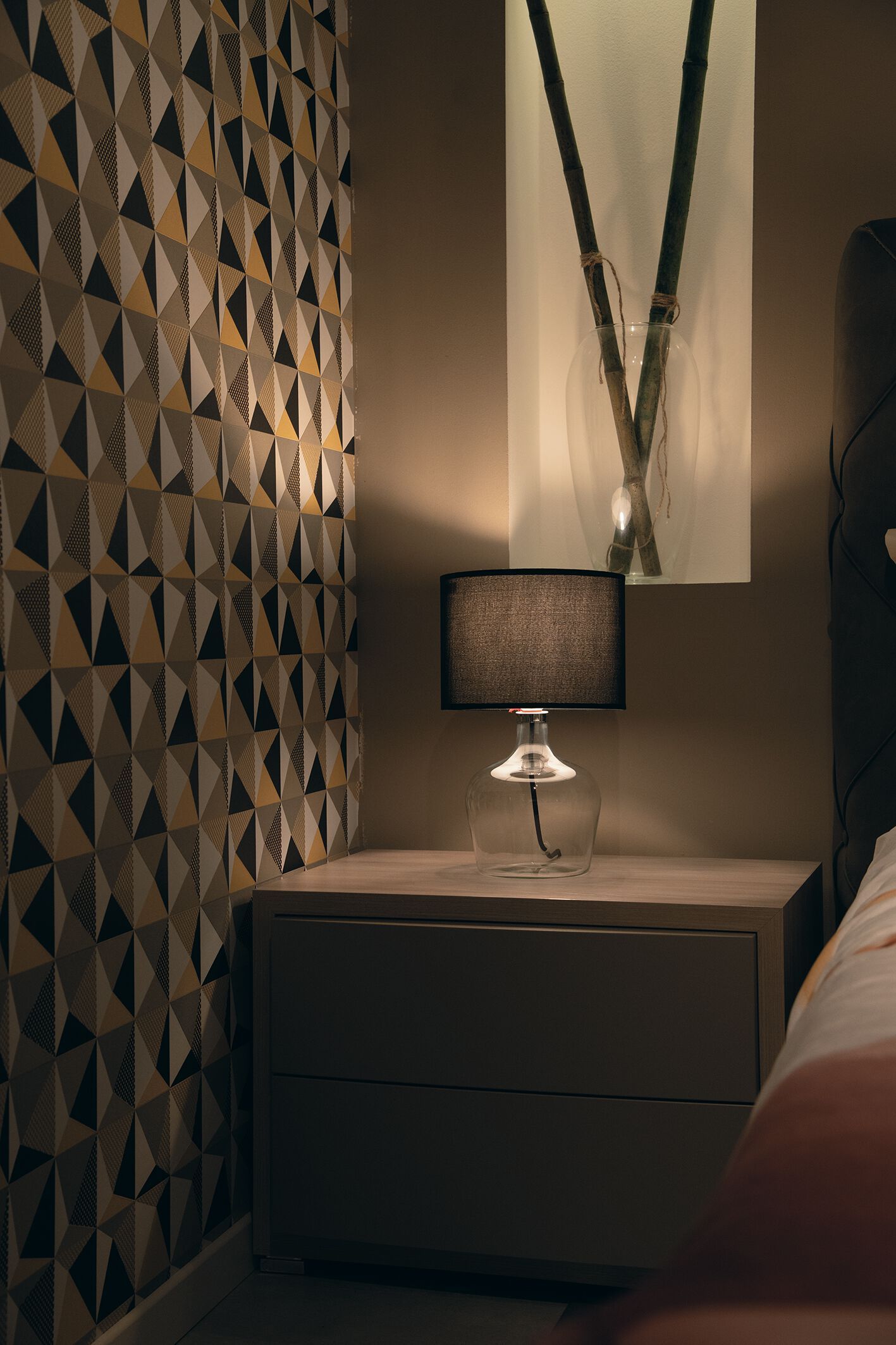 Настольная лампа из дутого стекла и ткани Fan Europe Lighting окружающий свет дизайн ARCH-00078673 - Вид №5