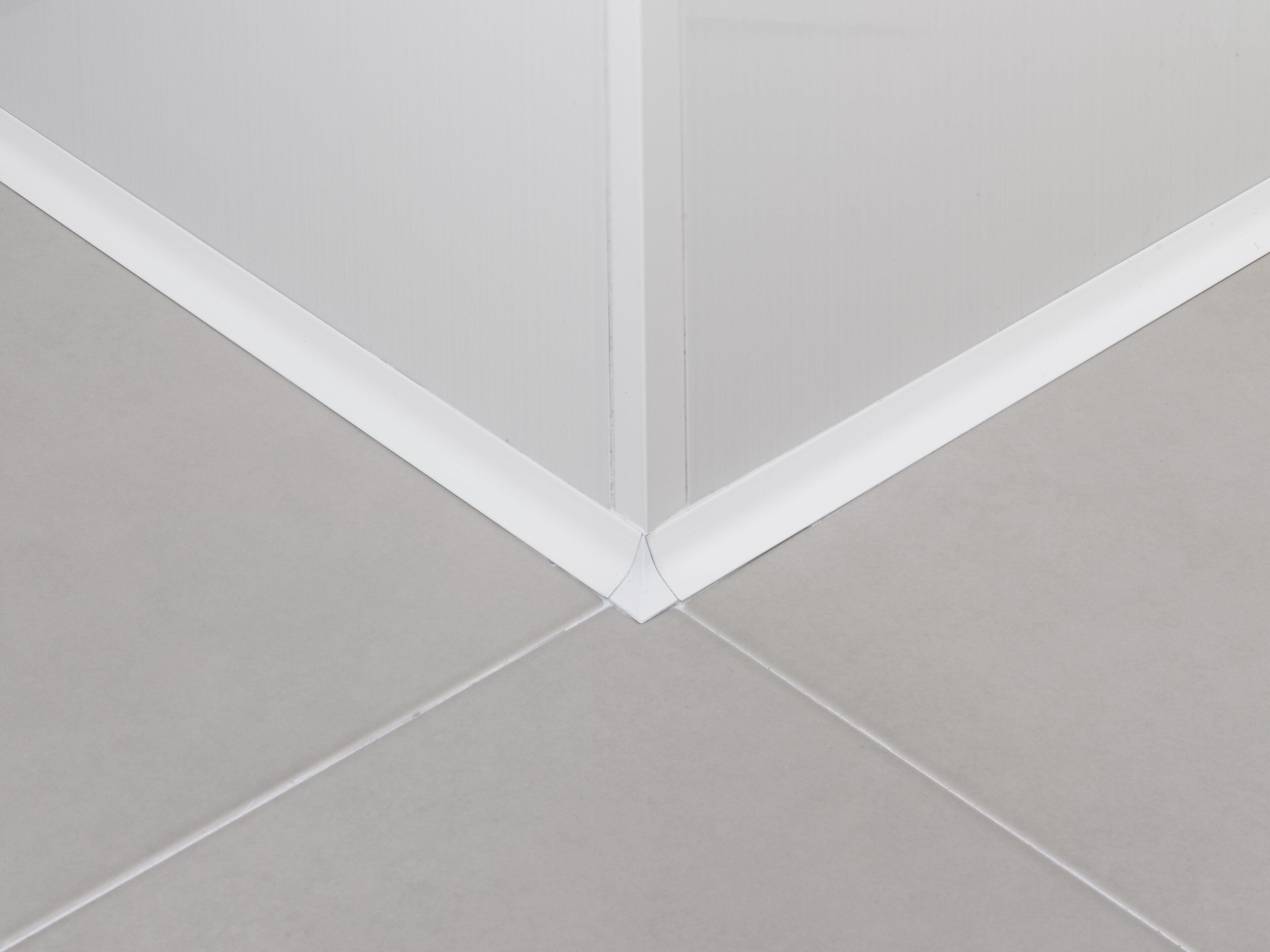 Антибактериальный профиль защитного выступа EMAC Italia Novolistel® ARCH-00002531 - Вид №1