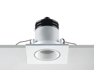 Регулируемый квадратный светодиодный прожектор