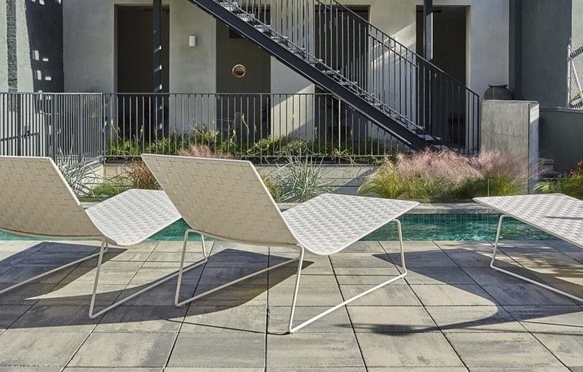 Andreu World Шезлонг из полипропилена штабелируемый Trenza Tu0704 - Вид №1