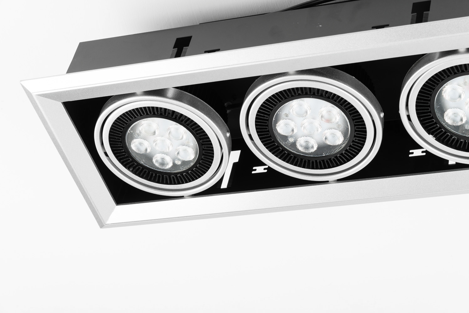 2000000016290 Встраиваемый потолочный светильник 3 ELECTRORETRO Grille Lamp  - Вид №2