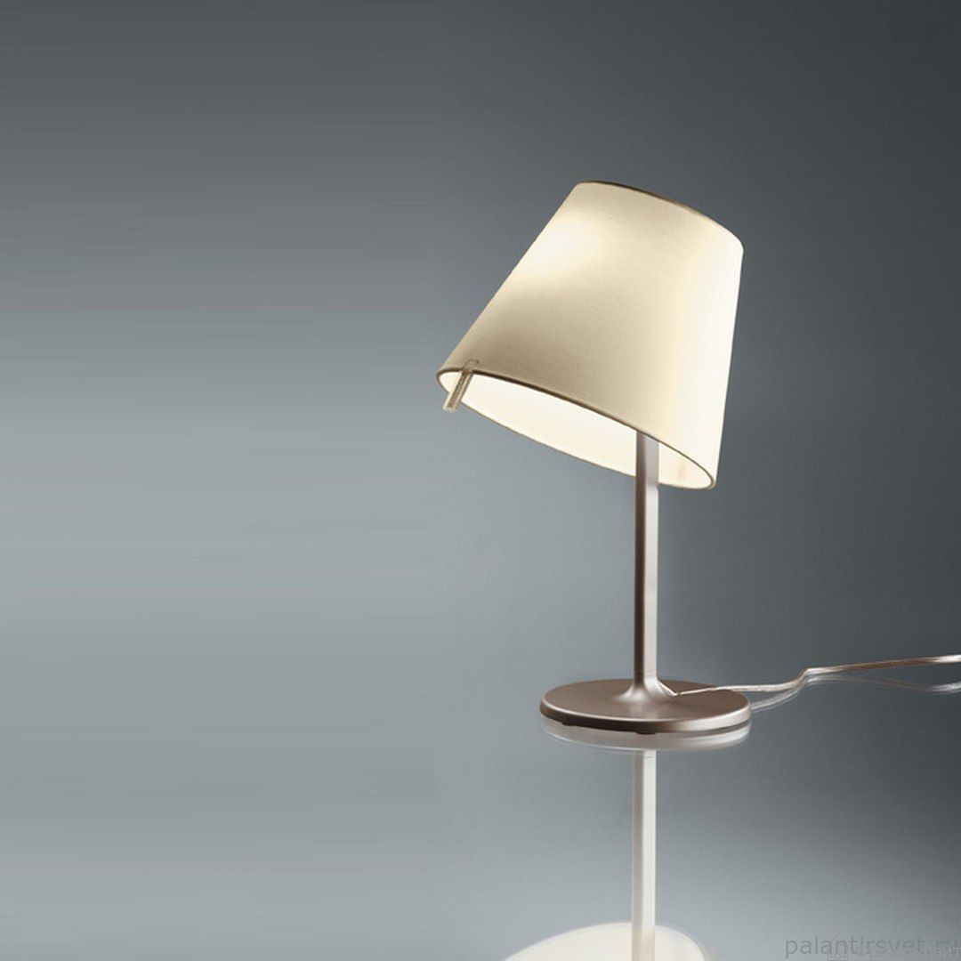 Artemide Melampo 0710020A notte bronze лампа настольная 65844