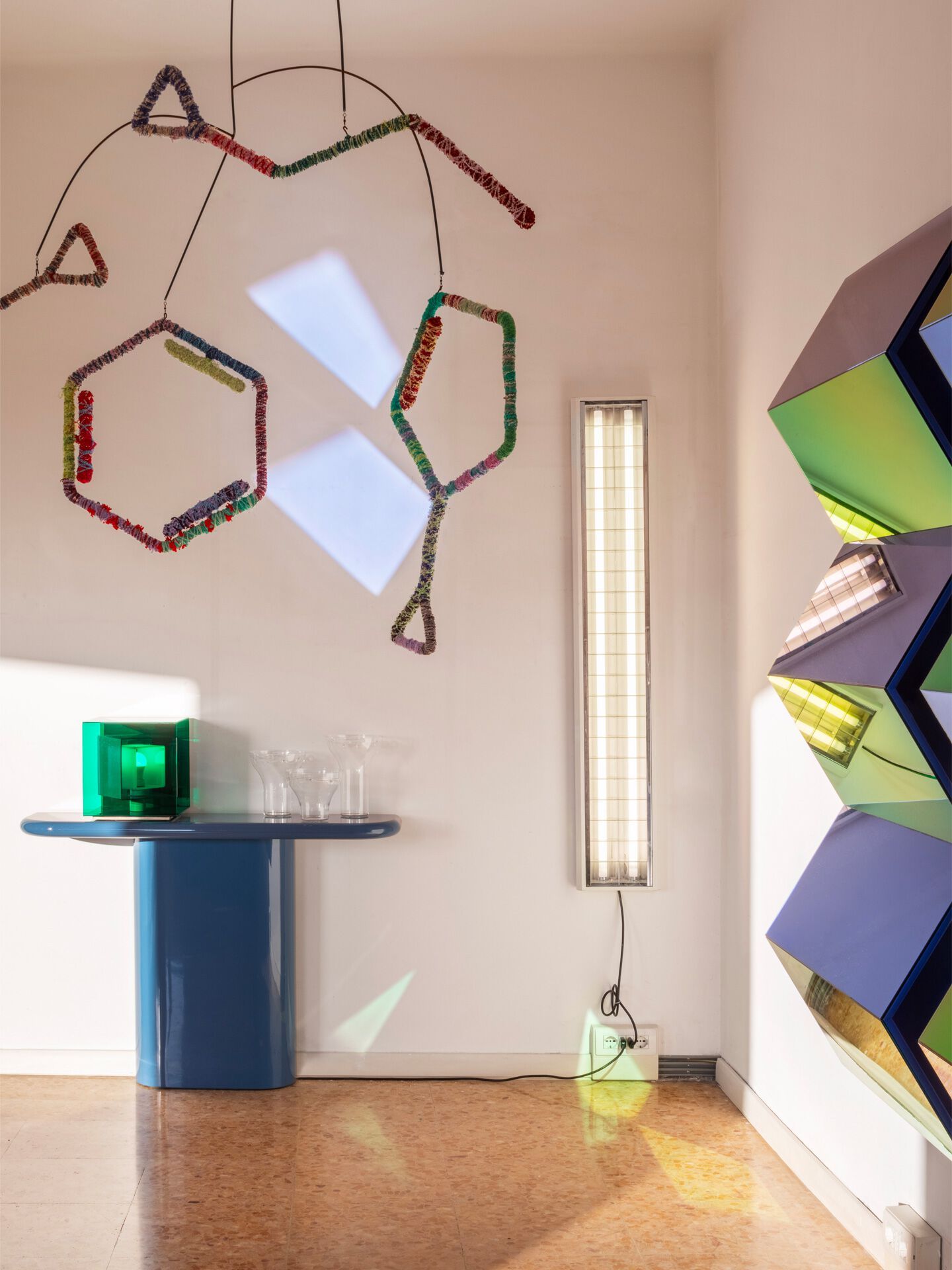 Прямоугольная консоль из МДФ с рециркулированным полистиролом Punto Zero штопка ARCH-00126457 - Вид №3