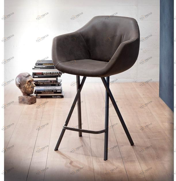 Ozzio Italia Высокий табурет, обитый кожей  S552 