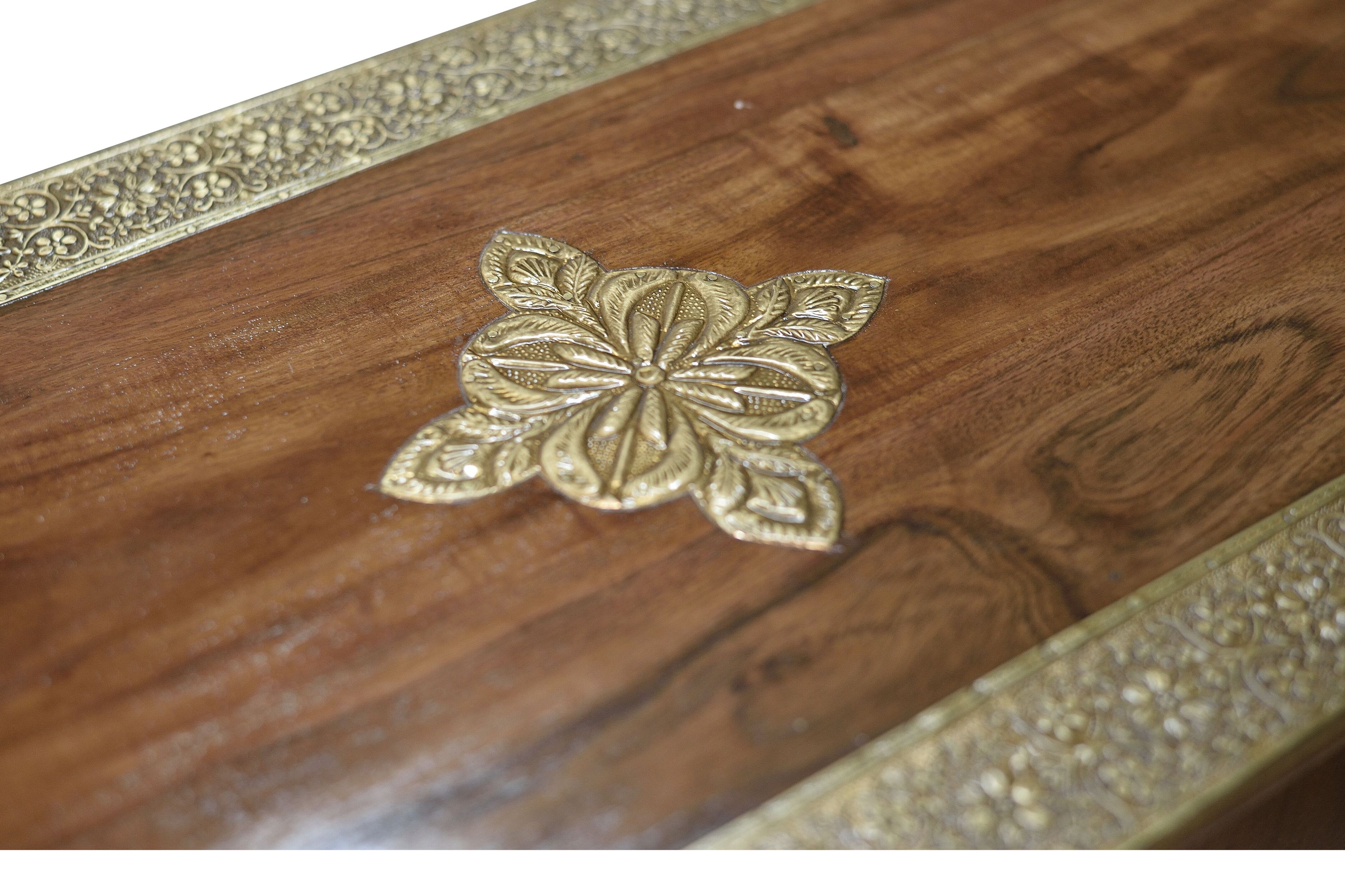 Шкаф из акации с распашными дверцами и ящиками Giner y Colomer Benìn ARCH-00017660 - Вид №5