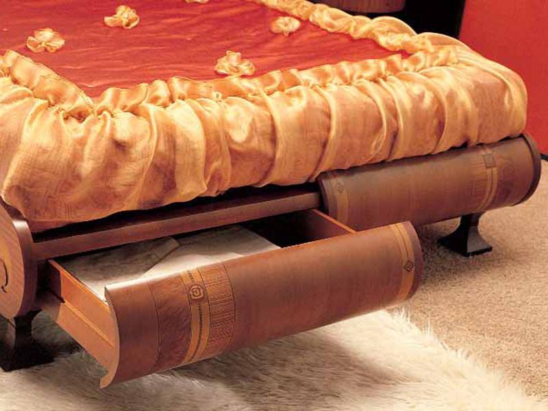 Carpanelli Двуспальная кровать из орехового дерева Le volute Le02 - Вид №1