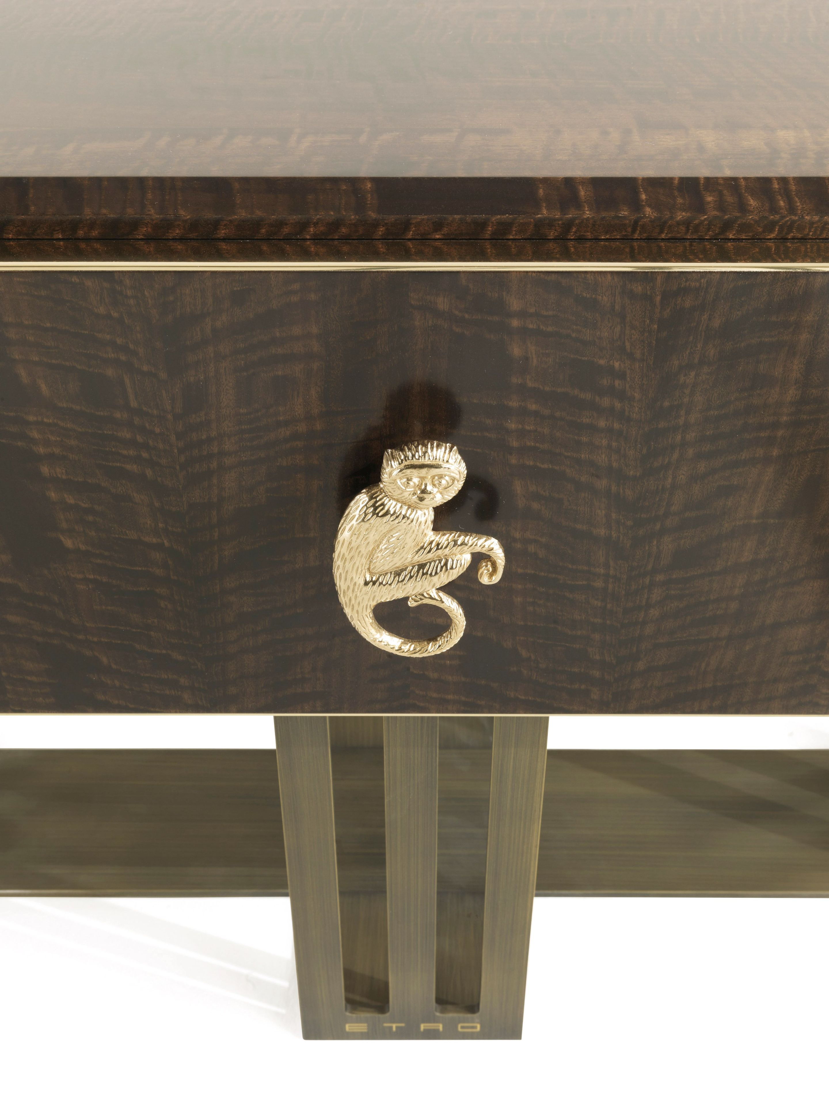 Прямоугольная тумбочка из эвкалипта с ящиками ETRO Home Interiors Klee ARCH-00148757 - Вид №3