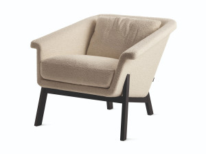 Кресло из ткани или кожи с подлокотниками