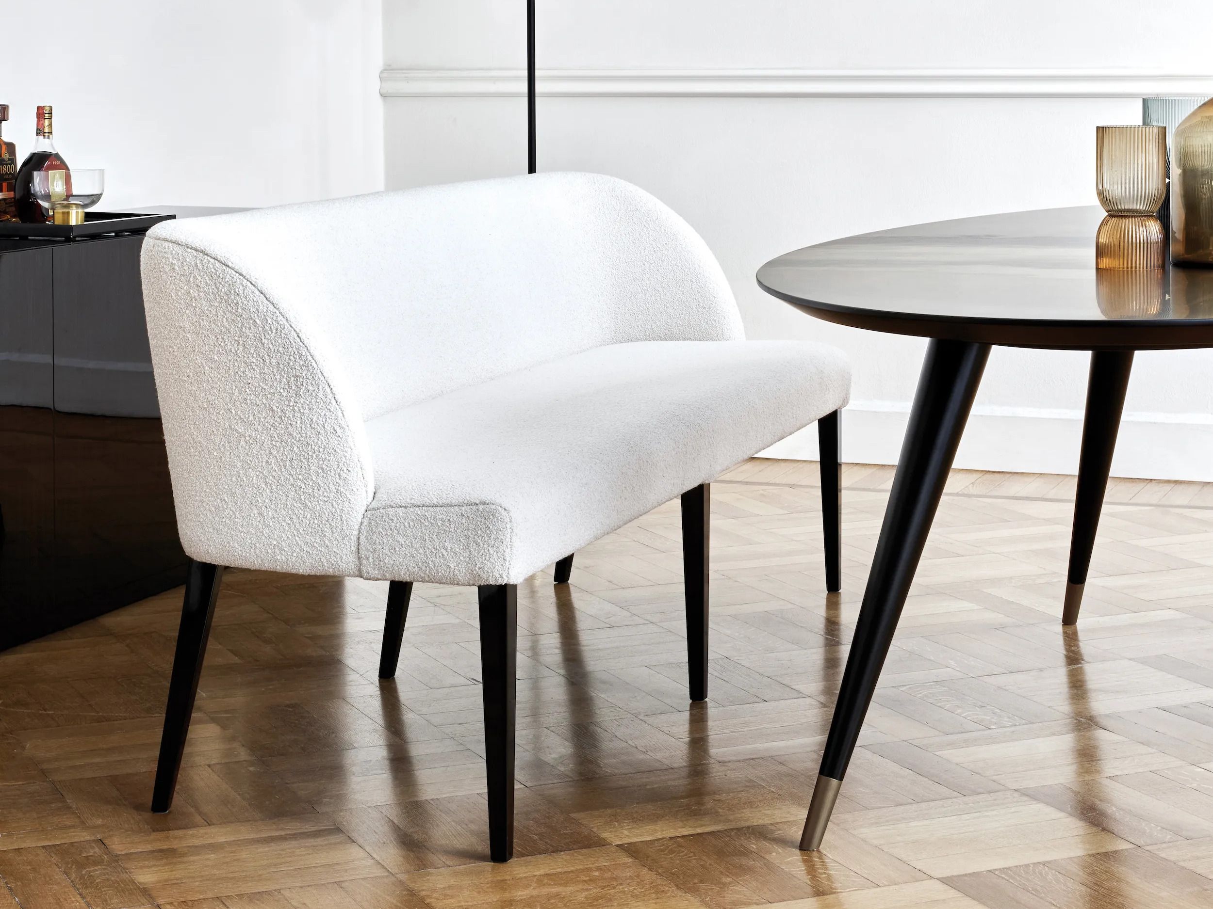 Мягкая скамейка из ткани со спинкой DOM EDIZIONI COLETTE DINNER ARCH-00143922 - Вид №1