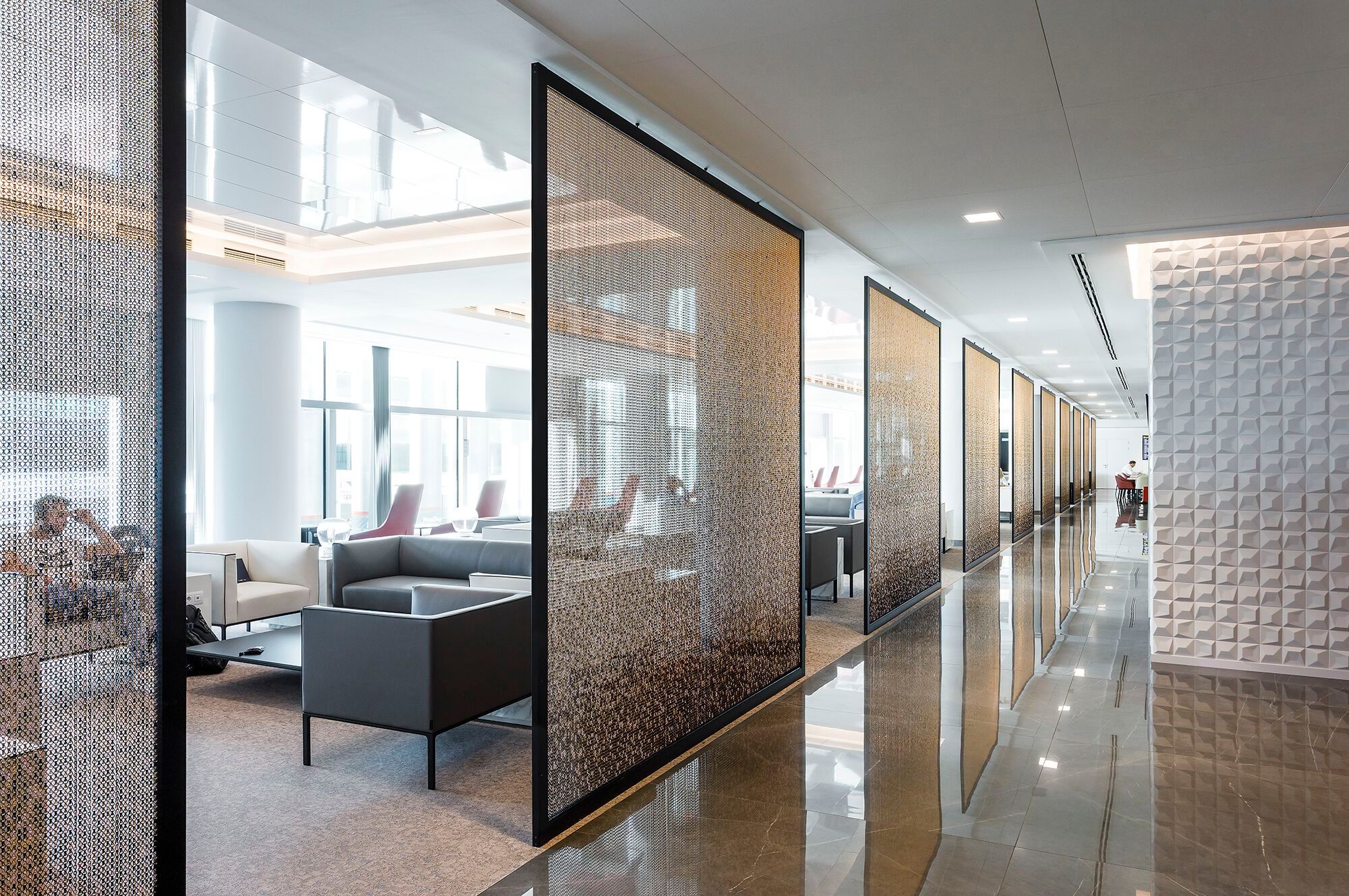 Алюминиевая перегородка Kriskadecor PAU CASALIS VIP LOUNGE ARCH-00114623 - Вид №2