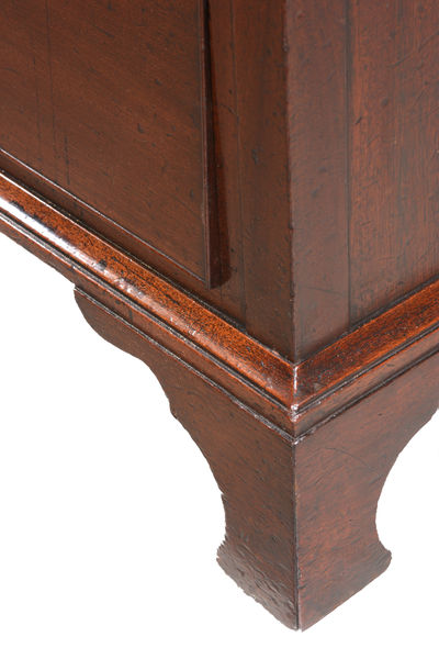 SOR27504 Комод из красного дерева ijlbrown  - Вид №1