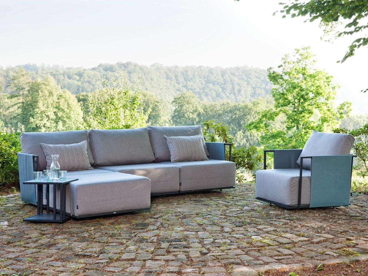 Низкий квадратный журнальный столик с журнальной стойкой FISCHER MÖBEL Люкс ARCH-00153376 - Вид №8