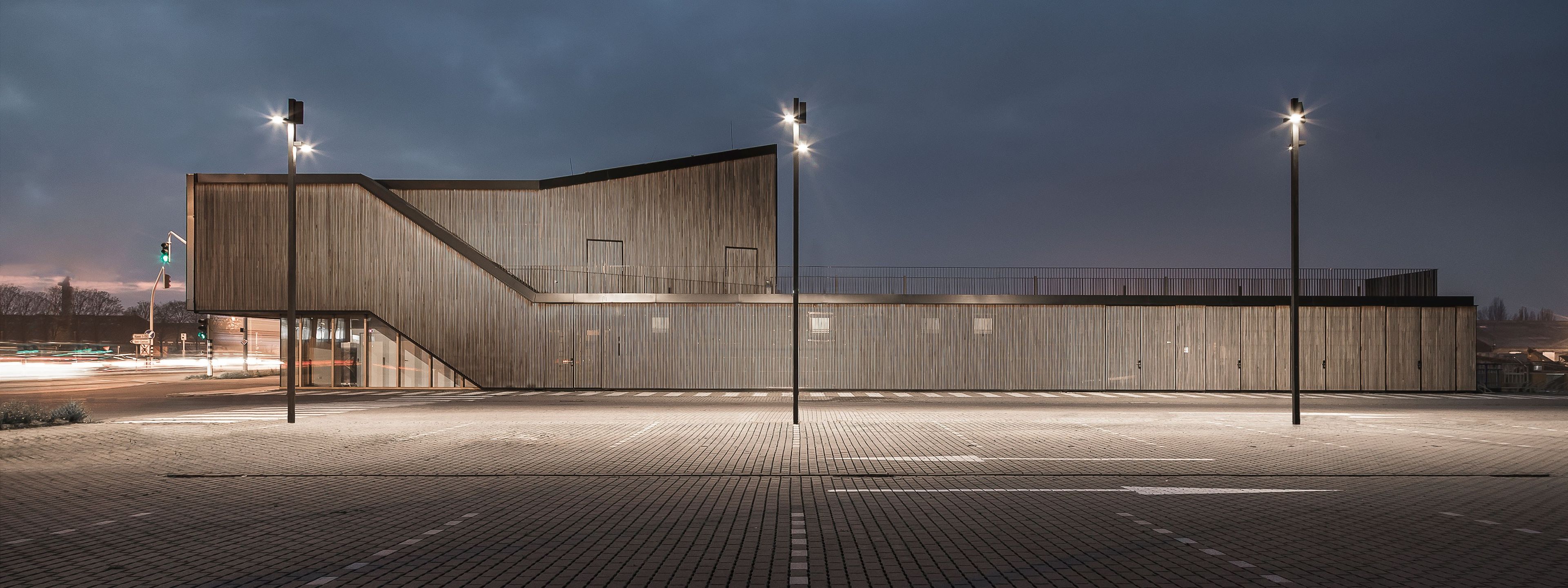 Светодиодный уличный фонарь для сада Deltalight Polesano ARCH-00074719 - Вид №4