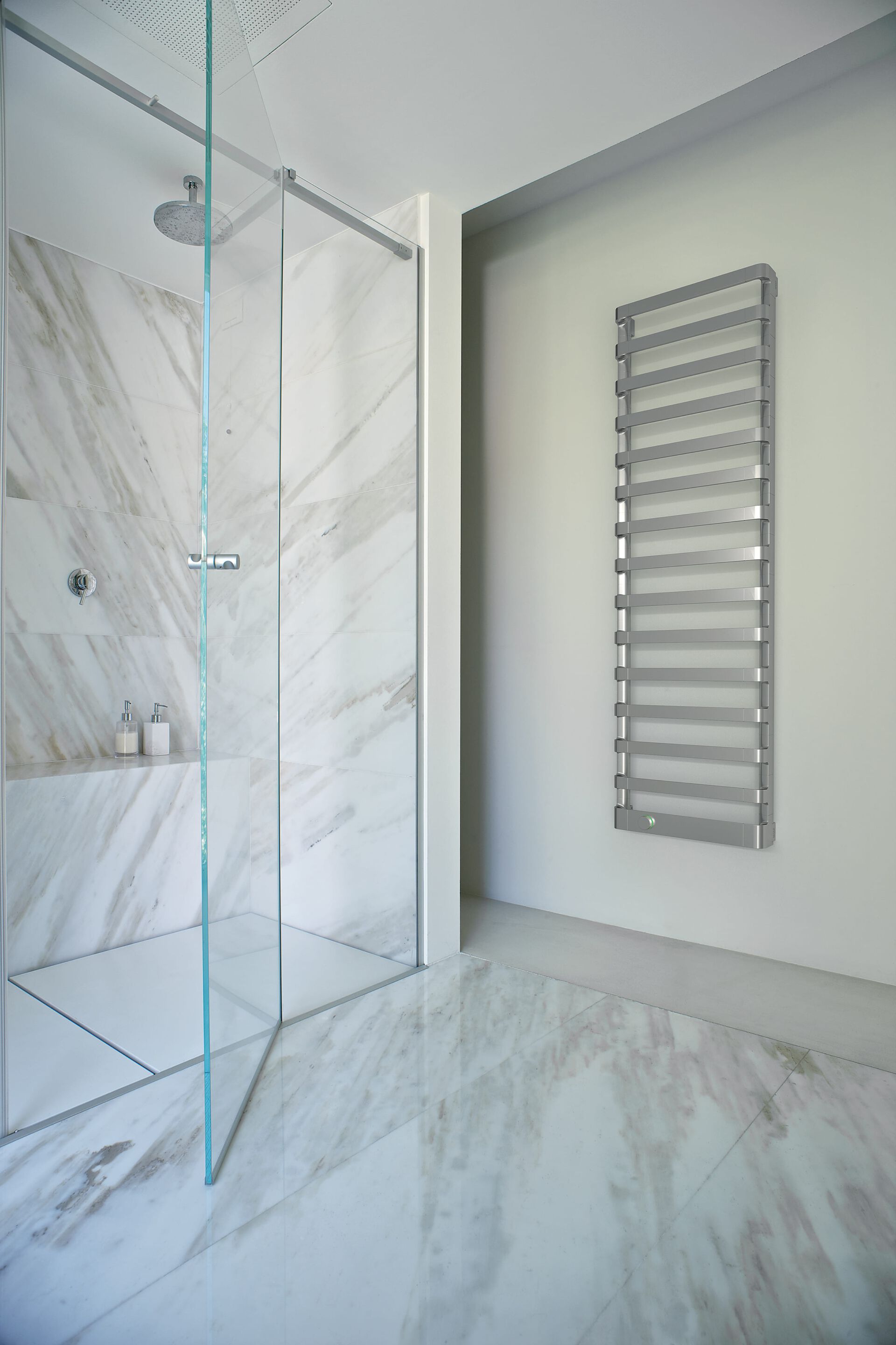 Алюминиевый электрический радиатор мебели идеально подходит для ванной комнаты Irsap ARCH-00066462 - Вид №3