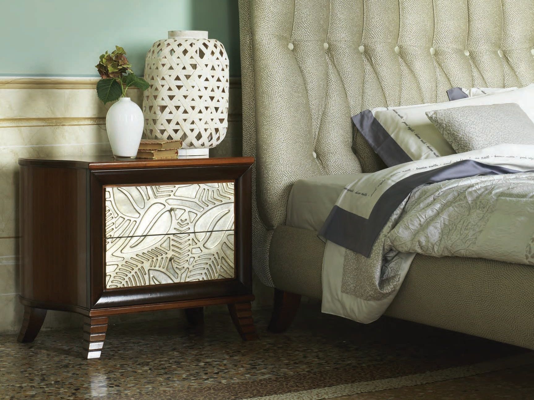 Деревянная тумбочка с ящиками Cantiero GRAND ÉTOILE ARCH-00028874