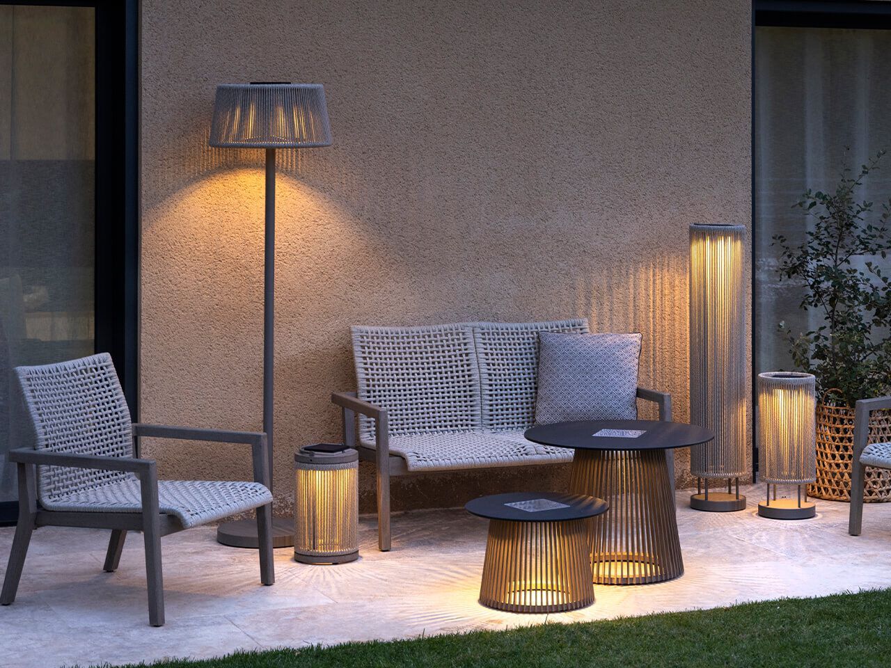 Напольная лампа на солнечной энергии Les Jardins® Rop &amp ARCH-00134395 - Вид №6