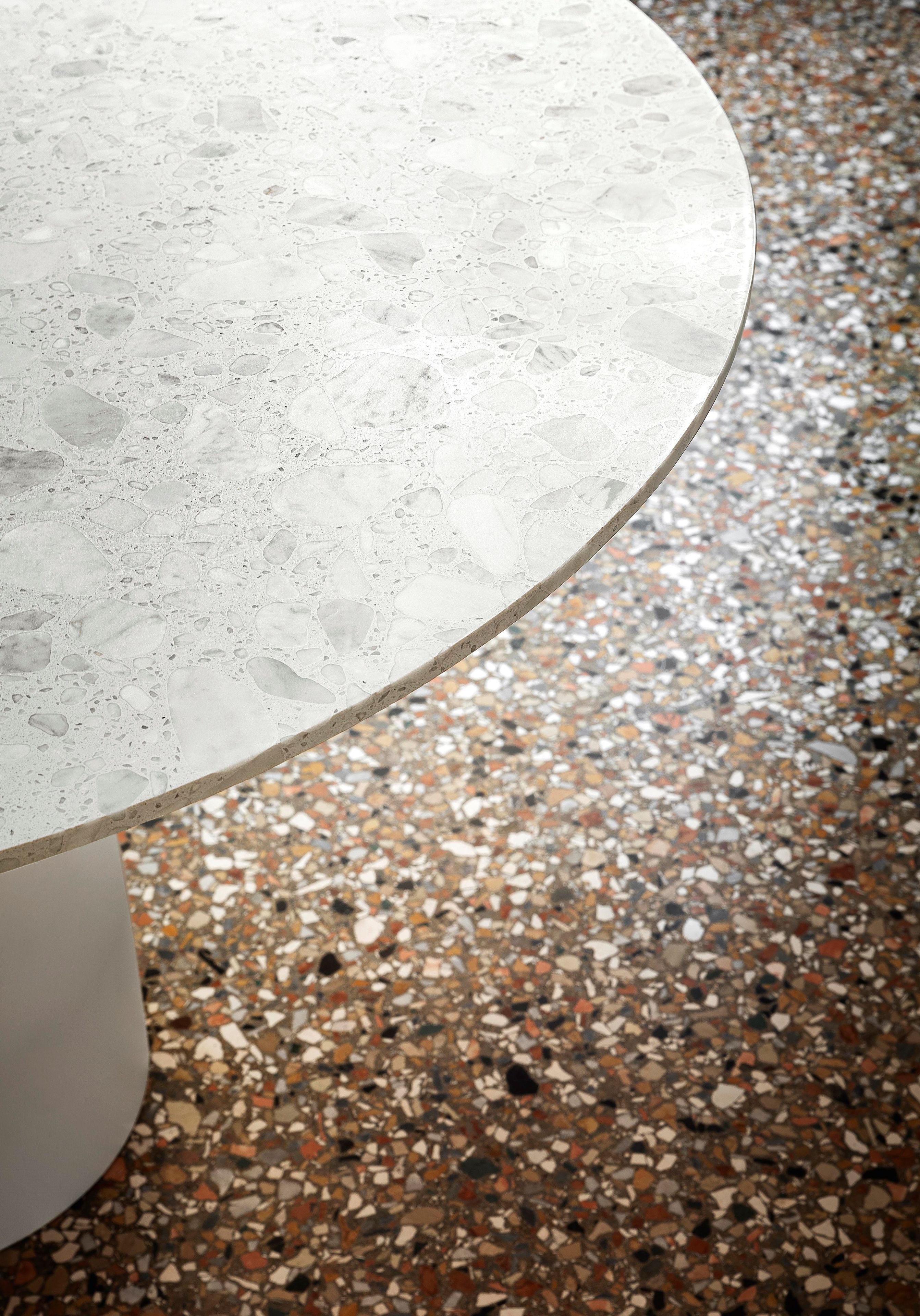 Круглый стол из натурального камня Miniforms Illo ARCH-00146387 - Вид №3