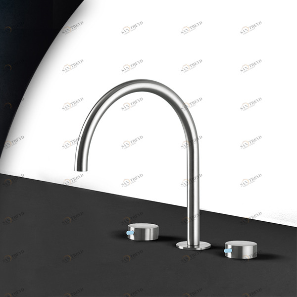 Смеситель для раковины сталь матовая с голубой ручкой Toki Radomonte TKI25SCIL37