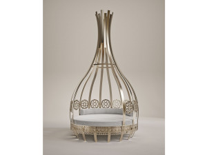 Латунное кресло