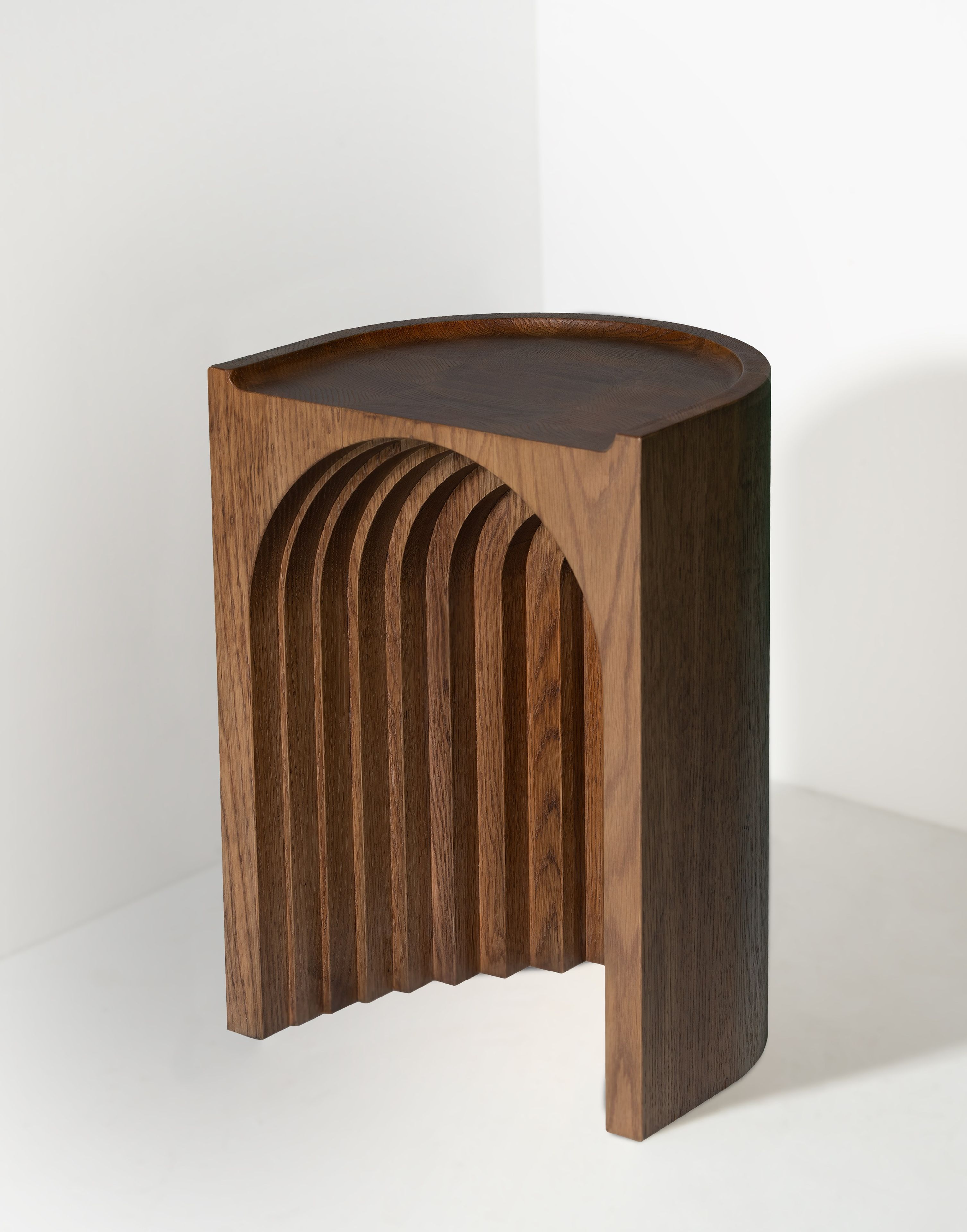 Дубовый табурет Movimento Gallery REVELO ARCH-00078970 - Вид №3