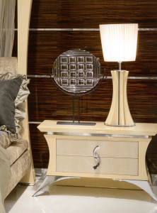 Тумбочка  REDECO 1118