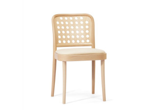 Деревянный стул с мягким сиденьем