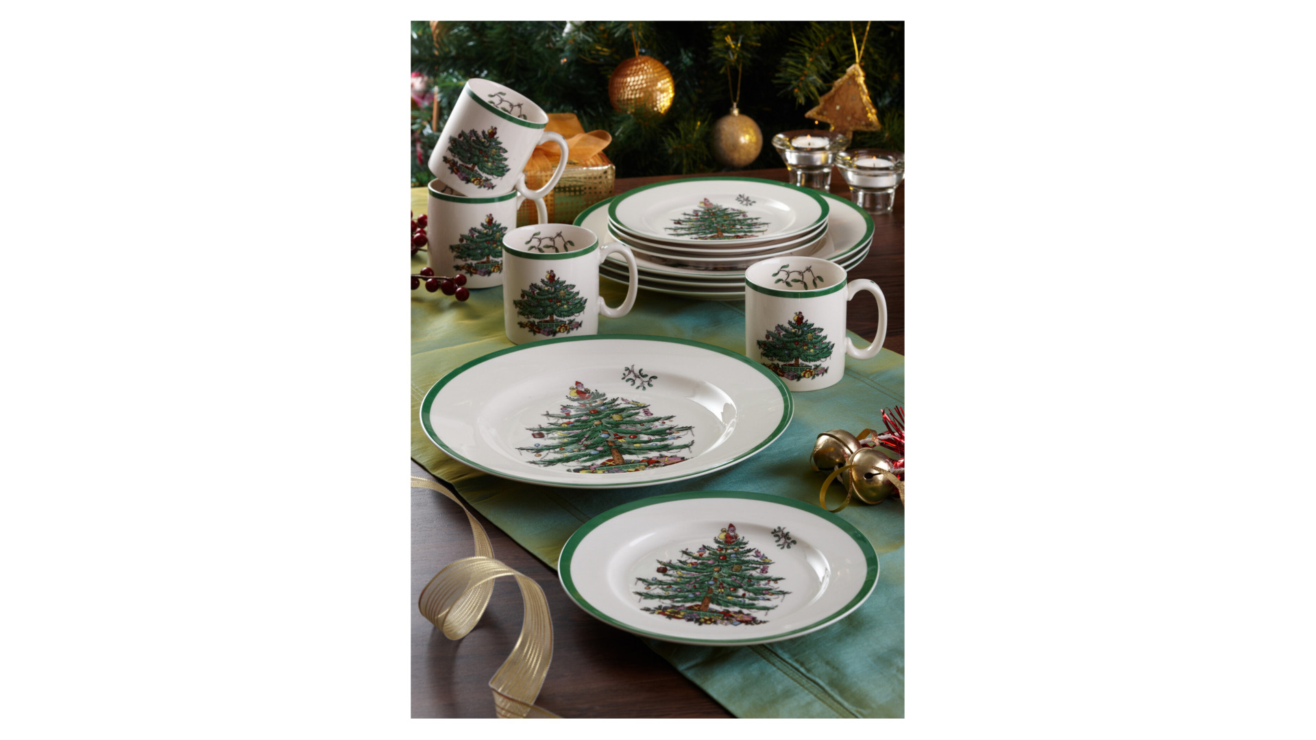 10566373 Spode Набор из 4 тарелок закусочных 20см "Рождественская ель" Фаянс  - Вид №6