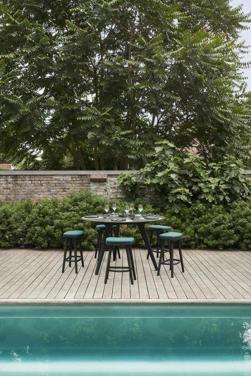 MNST975 Обеденный стол teak nero ⌀148см Manutti Torsa - Вид №9