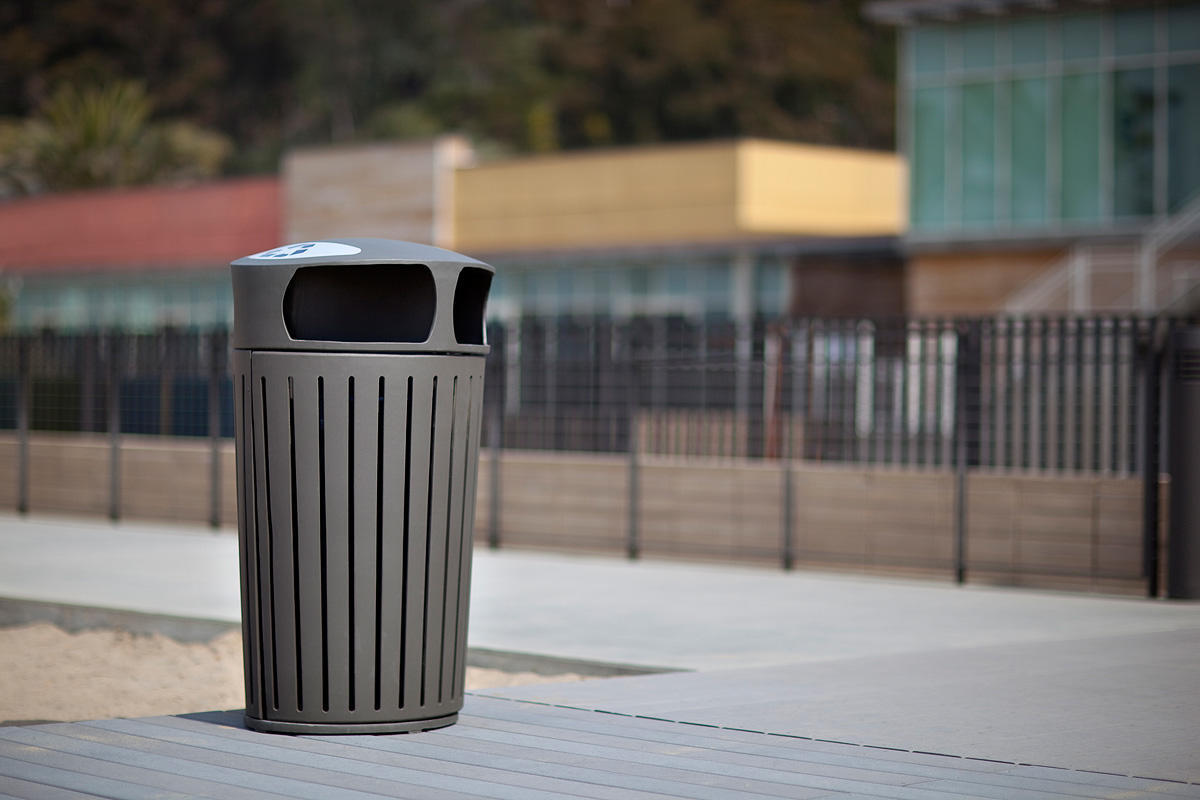 FSRT172 Отправка мусора и контейнер для вторичной переработки  Forms-surfaces 