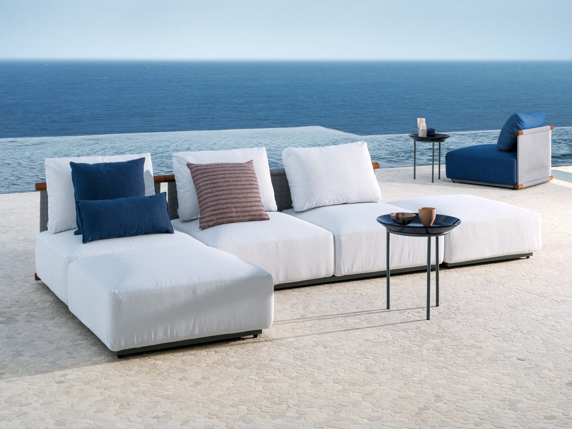 Тканевый модульный садовый диван Gervasoni Gervasoni Outdoor ARCH-00115583