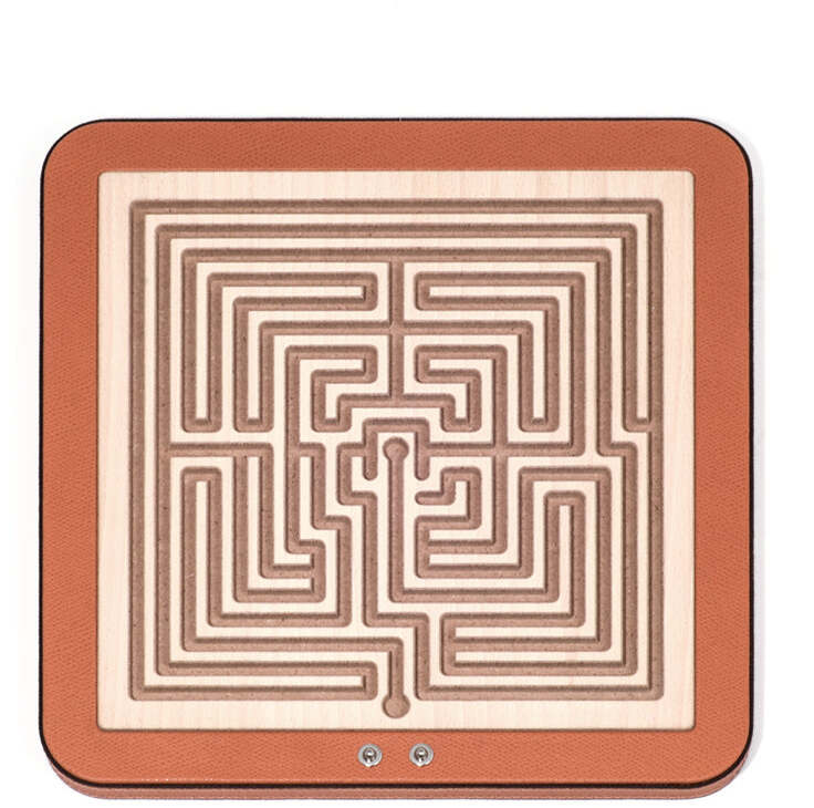 Арианна Квадратный лабиринт - 28X28XH2 см / зернистая кожа_белый