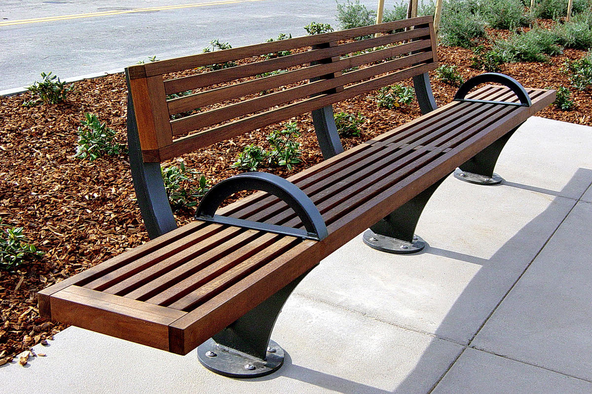 FSRT58 Скамья Pacifica  Forms-surfaces 