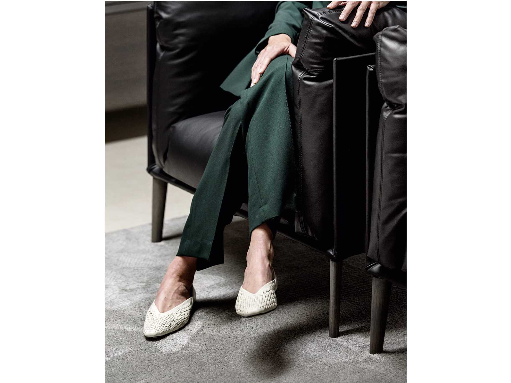 Кресло с подлокотниками Novamobili Kubì ARCH-00145620 - Вид №3