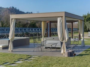 L'Officina by Adami Самонесущая пергола из металла