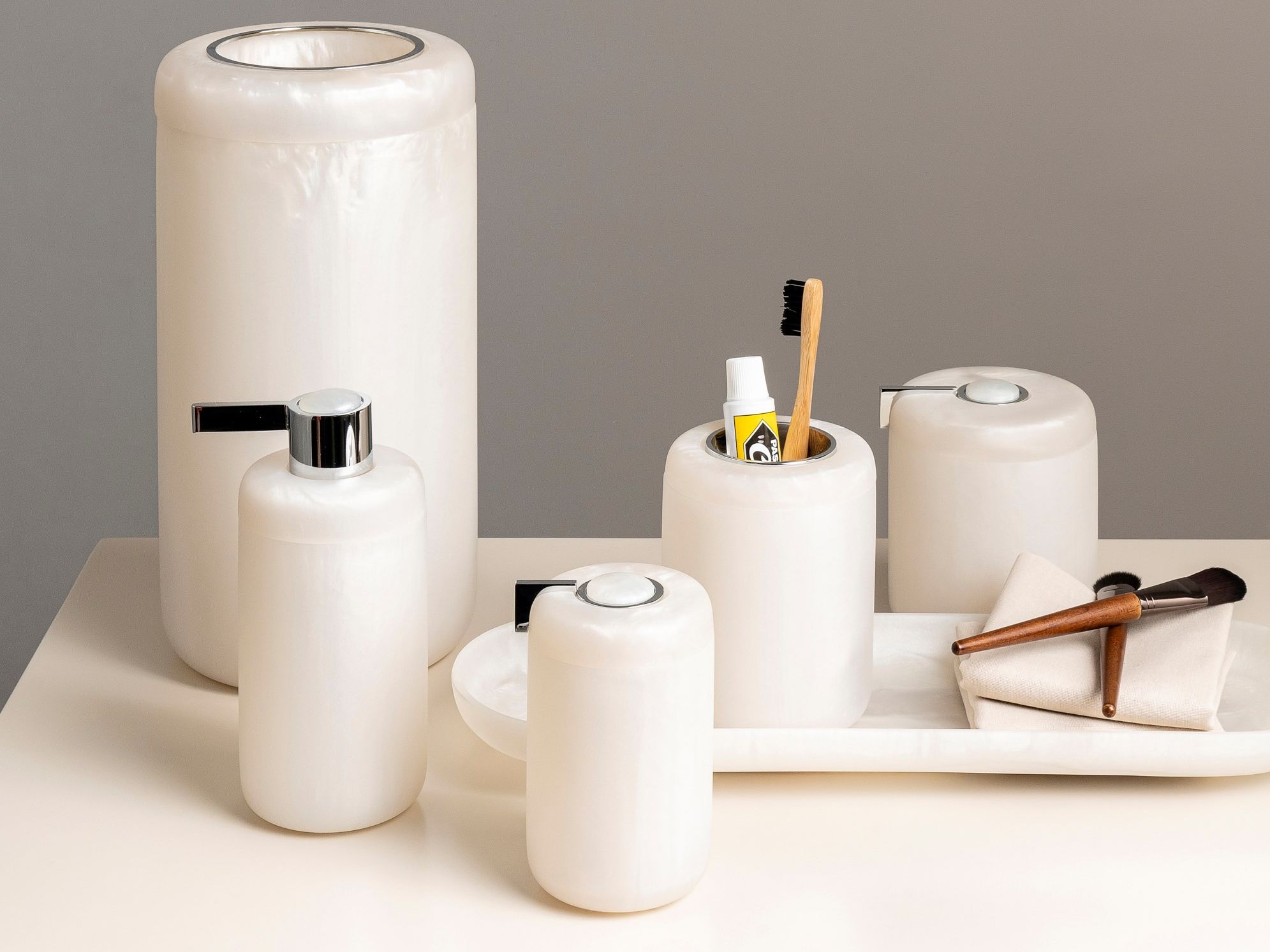 Диспенсер для мыла из смолы Vallvé ARO ARCH-00078508 - Вид №7