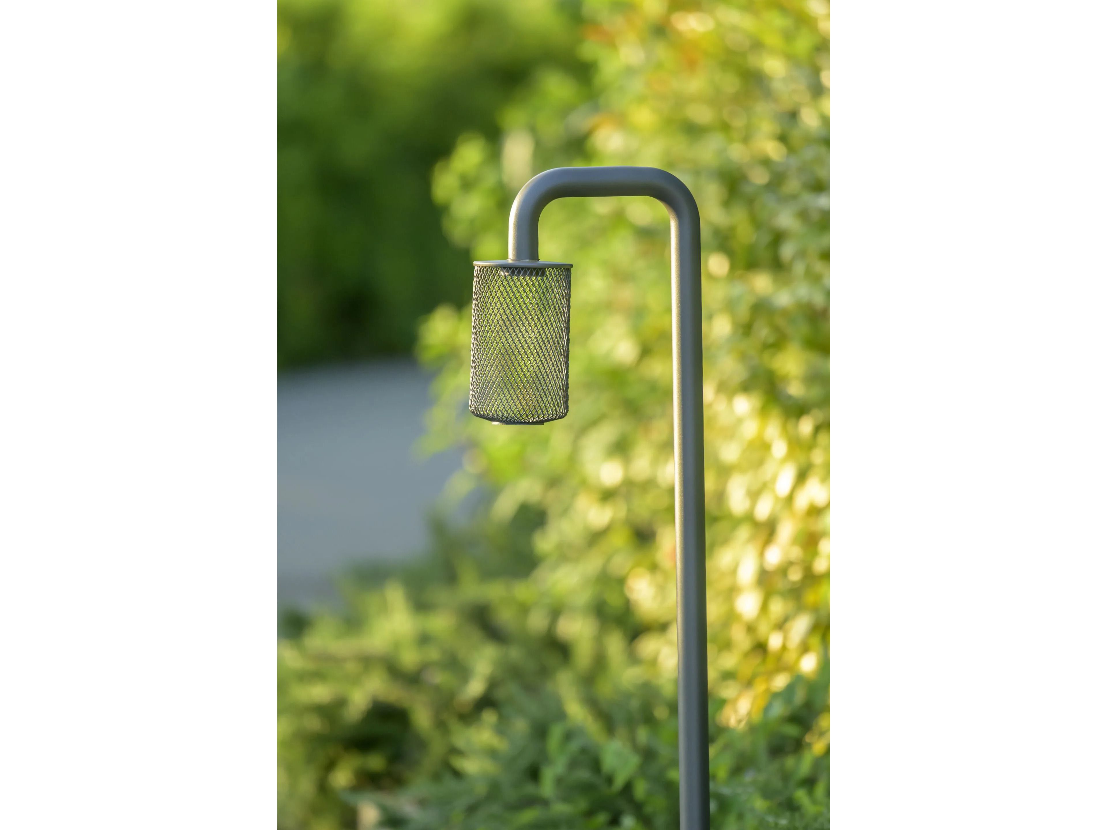 Алюминиевый и стальной светодиодный световой столб Platek Astral Trellis ARCH-00082344 - Вид №1