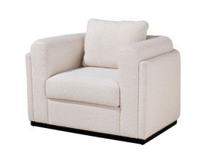 Тканевое кресло с подлокотниками