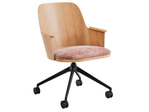 Деревянный стул