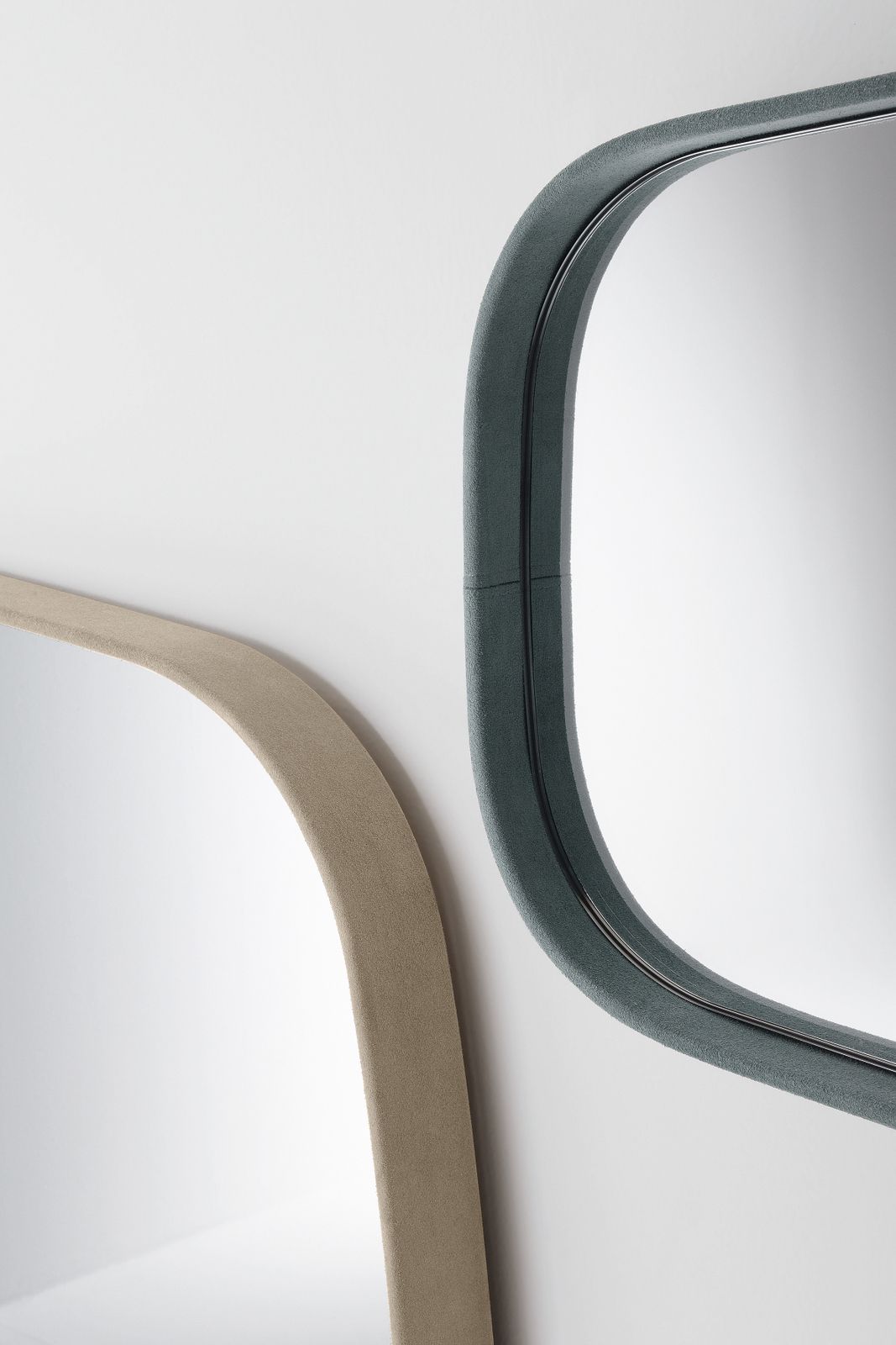 Прямоугольное настенное зеркало с рамкой Gallotti&Radice SOFT ARCH-00151821 - Вид №2