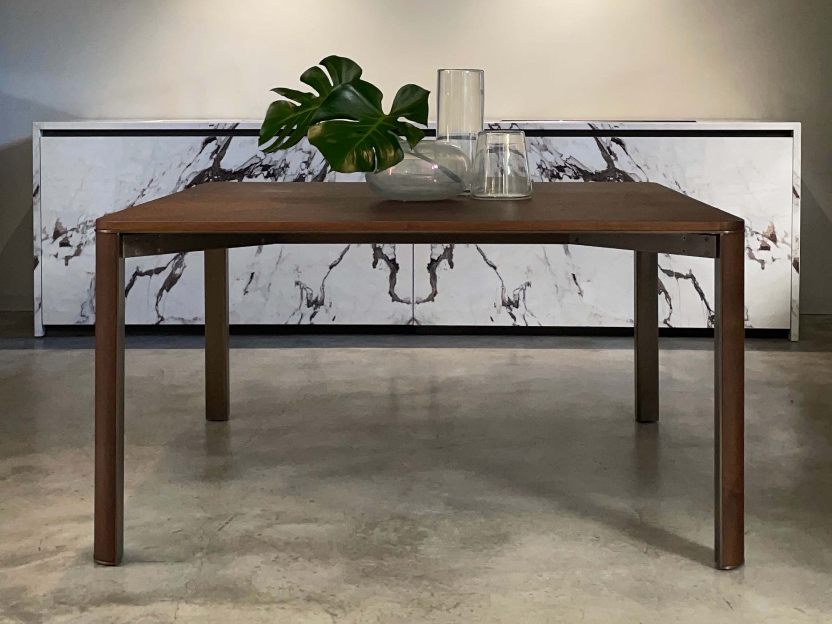 Стальной и деревянный стол mg12 Gregorio ARCH-00039947